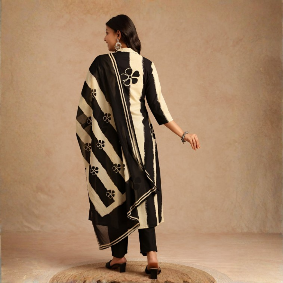 3-Pack Kurti Sets with Dupattas – Stylish, Versatile, and Ready for Every Occasion | KD-06